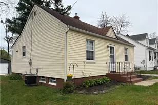 1216 Hardesty Blvd, Akron, OH 44320 - Photo 5