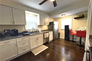 1216 Hardesty Blvd, Akron, OH 44320 - Photo 9