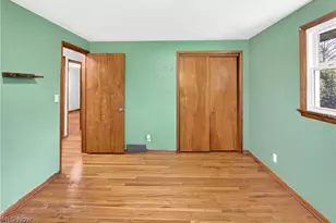 39568 Carol Ln, Elyria, OH 44035 - Photo 17