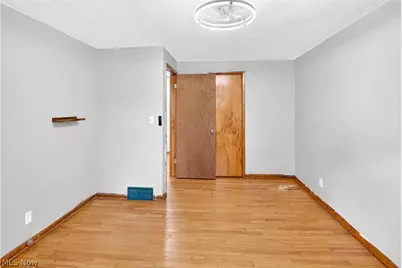 39568 Carol Lane, Elyria, OH 44035 - Photo 19