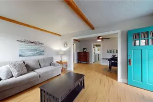 711 Victoria Ave, Williamstown, WV 26187 - Photo 5