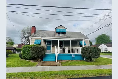 711 Victoria Avenue, Williamstown, WV 26187 - Photo 25