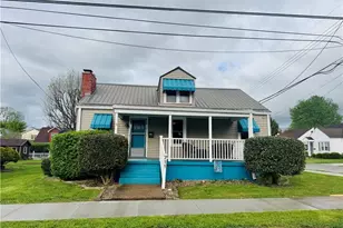 711 Victoria Ave, Williamstown, WV 26187 - Photo 25