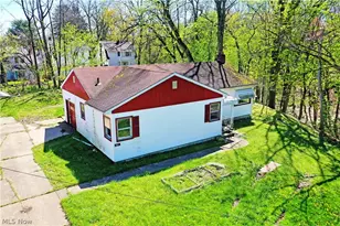 207 S Belle Vista, Youngstown, OH 44509 - Photo 3