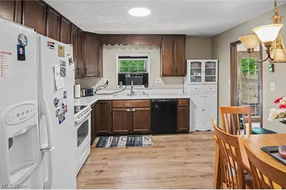 1392 Homestead Drive, East Liverpool, OH 43920 - Photo 7