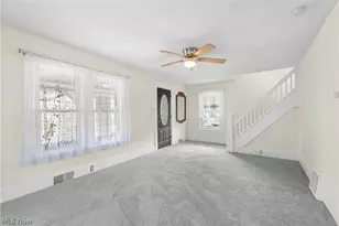 588 Jackson St, Amherst, OH 44001 - Photo 5
