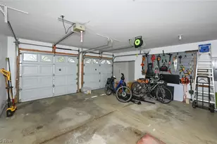 923 Elizabeth Ct, Cuyahoga Falls, OH 44221 - Photo 33