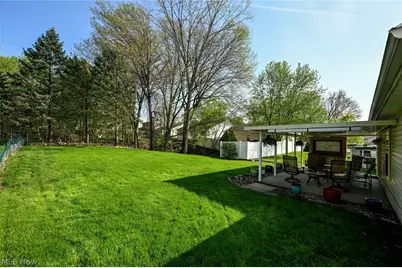 923 Elizabeth Court, Cuyahoga Falls, OH 44221 - Photo 39