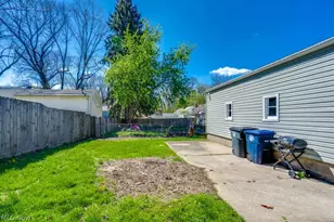 2048 Congo St, Akron, OH 44305 - Photo 31