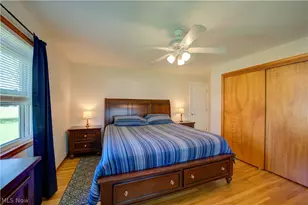 2015 Wallace Ln, Lorain, OH 44053 - Photo 15