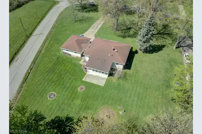 2015 Wallace Lane, Lorain, OH 44053 - Photo 31