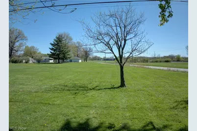 2015 Wallace Lane, Lorain, OH 44053 - Photo 29