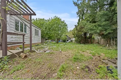 19264 N Sagamore Road, Fairview Park, OH 44126 - Photo 45