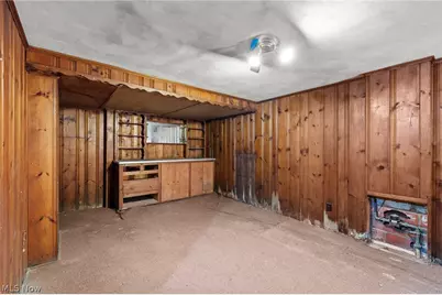 19264 N Sagamore Road, Fairview Park, OH 44126 - Photo 39