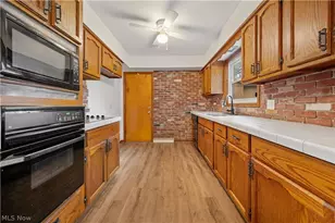 2862 Byron Dr, North Canton, OH 44720 - Photo 5