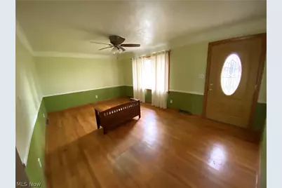 4700 Woodridge Drive, Austintown, OH 44515 - Photo 3