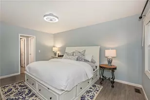 8290 Pine Creek Ct, Chagrin Falls, OH 44023 - Photo 19