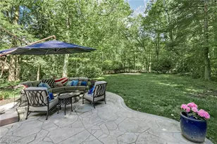 8290 Pine Creek Ct, Chagrin Falls, OH 44023 - Photo 33