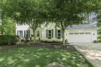 8290 Pine Creek Court, Chagrin Falls, OH 44023 - Photo 39