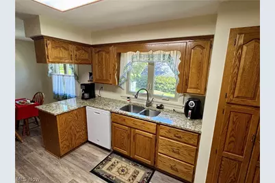 1648 Highland Lane, Ashtabula, OH 44004 - Photo 21