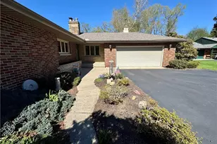 1648 Highland Ln, Ashtabula, OH 44004 - Photo 3