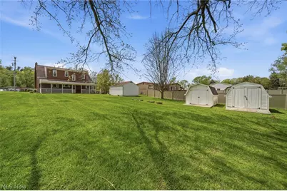 8885 Louisville Street, Louisville, OH 44641 - Photo 37