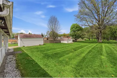 8885 Louisville Street, Louisville, OH 44641 - Photo 39