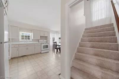 8885 Louisville Street, Louisville, OH 44641 - Photo 19