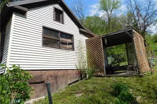 68250 Wrixon Rd, Bridgeport, OH 43912 - Photo 3