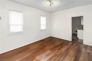 505 Brown St, Akron, OH 44311 - Photo 3