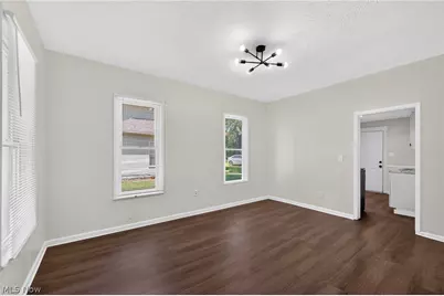 505 Brown Street, Akron, OH 44311 - Photo 7