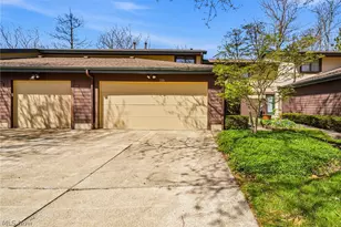 210 Teal Trace, Mayfield Heights, OH 44124 - Photo 27