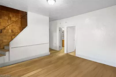511 Brown Street, Akron, OH 44311 - Photo 3