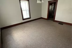 707 Locust St, Coshocton, OH 43812 - Photo 5