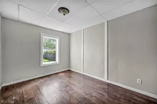 2917 Apple Ave, Lorain, OH 44055 - Photo 9