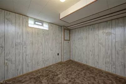 1190 Jeanie J Avenue, Akron, OH 44310 - Photo 25