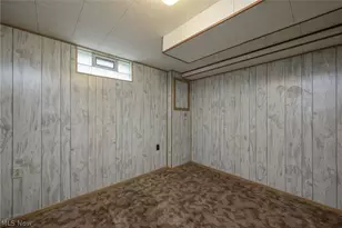 1190 Jeanie J Ave, Akron, OH 44310 - Photo 25