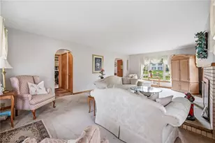 546 Perkinswood Blvd NE, Warren, OH 44483 - Photo 9