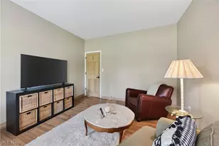 7663 Herrick Park Dr, Hudson, OH 44236 - Photo 17
