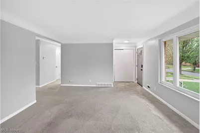 12304 Havana Road, Garfield Heights, OH 44125 - Photo 11