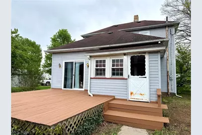 112 Fairview Street, West Lafayette, OH 43845 - Photo 3
