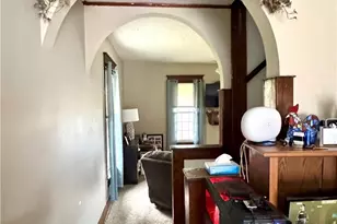 112 Fairview St, West Lafayette, OH 43845 - Photo 7