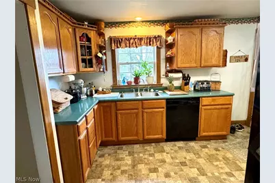 112 Fairview Street, West Lafayette, OH 43845 - Photo 9