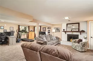 877 Locust Dr, Tallmadge, OH 44278 - Photo 21