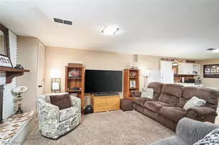 877 Locust Dr, Tallmadge, OH 44278 - Photo 19