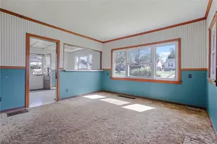 808 N 12th St, Cambridge, OH 43725 - Photo 17