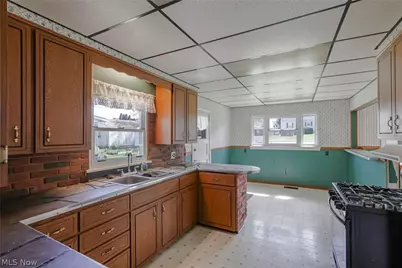 808 N 12th Street, Cambridge, OH 43725 - Photo 25