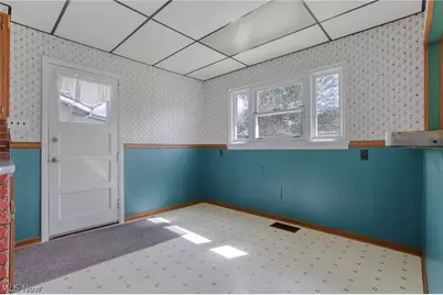 808 N 12th Street, Cambridge, OH 43725 - Photo 19