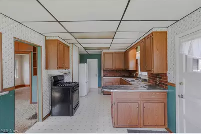 808 N 12th Street, Cambridge, OH 43725 - Photo 21