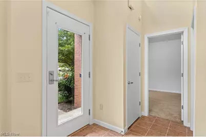 3217 Euclid Heights Boulevard, Cleveland Heights, OH 44118 - Photo 3